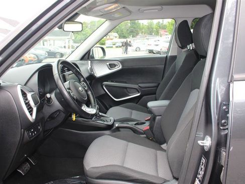 Used 2021 Kia Soul X-Line image 11