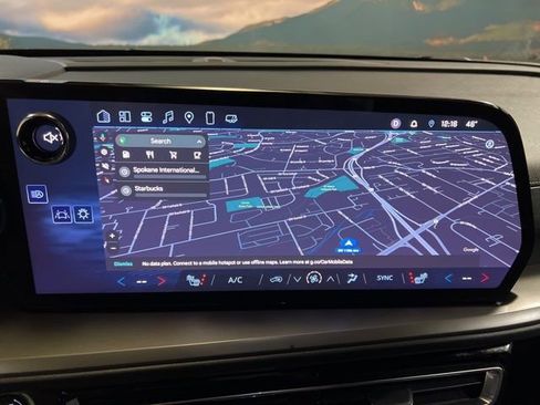 Used 2025 Chevrolet Traverse LT w/ Sun and Wheel Package image 33