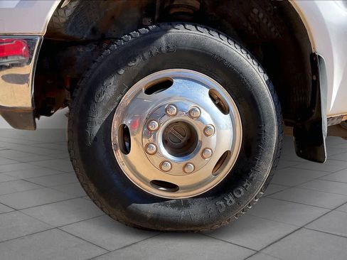 Used 2006 Ford F350 Lariat image 11