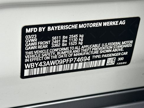 Used 2023 BMW i4 eDrive35 w/ Premium Package RWD image 28
