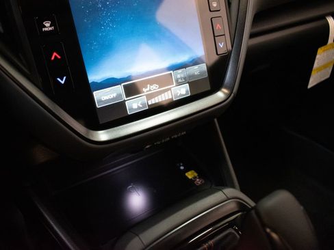 New 2026 Subaru Crosstrek 2.5i Limited AWD/4WD image 17