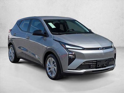 New 2027 Chevrolet Bolt LT FWD image 7