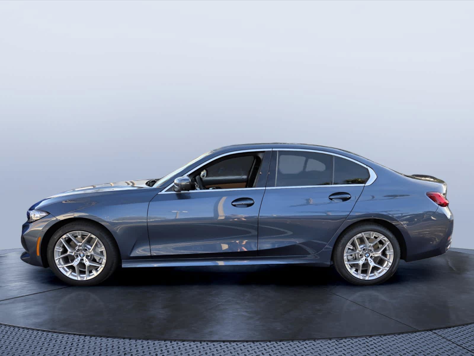 Used 2026 BMW 330i Sedan RWD image 6