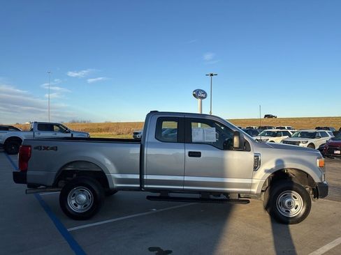 Used 2022 Ford F250 XL image 7