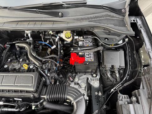 Used 2025 Ford Escape ST-Line image 10