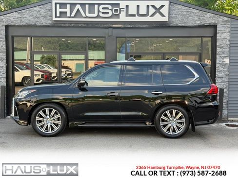 Used 2017 Lexus LX 570 4WD image 7