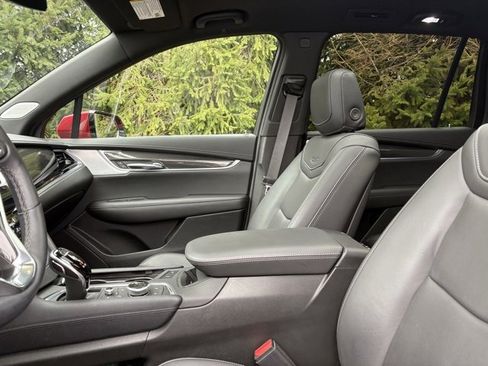 Used 2024 Cadillac XT6 Sport w/ LPO, Floor Liner Package image 18