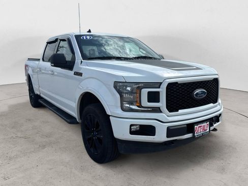 Used 2019 Ford F150 XLT w/ Equipment Group 302A Luxury AWD/4WD image 3