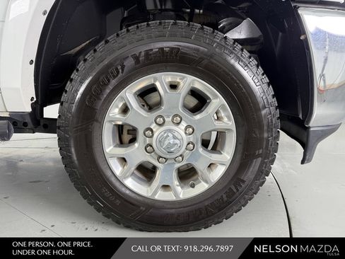 Used 2022 RAM 2500 Laramie AWD/4WD image 14