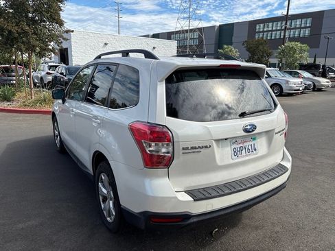 Used 2015 Subaru Forester 2.5i Limited AWD/4WD image 9