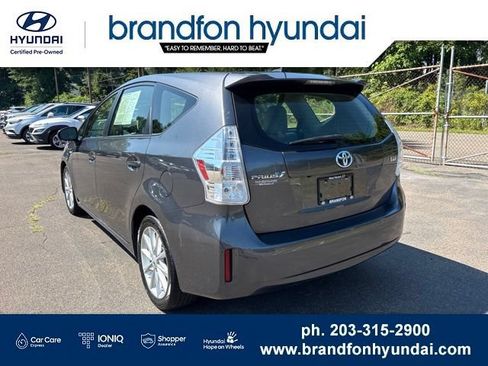 Used 2012 Toyota Prius V Five FWD image 4