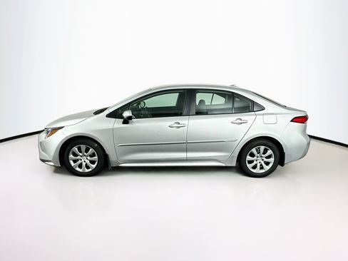 Used 2024 Toyota Corolla LE FWD image 4