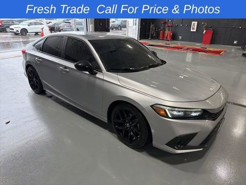 Used 2023 Honda Civic Sport image 7