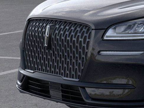 New 2026 Lincoln Corsair Premiere image 17