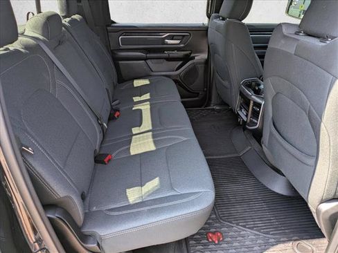 Used 2021 RAM 1500 Big Horn AWD/4WD image 18