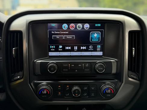 Used 2019 Chevrolet Silverado 2500 LT AWD/4WD image 14