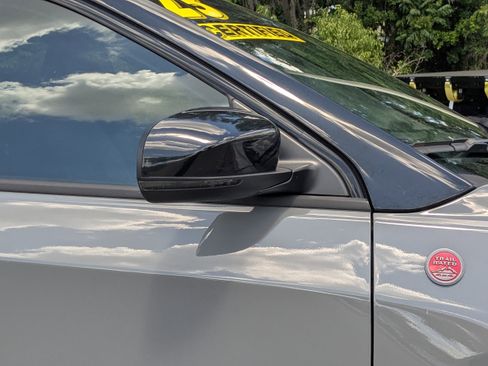 Certified 2023 Jeep Compass Trailhawk AWD/4WD image 11