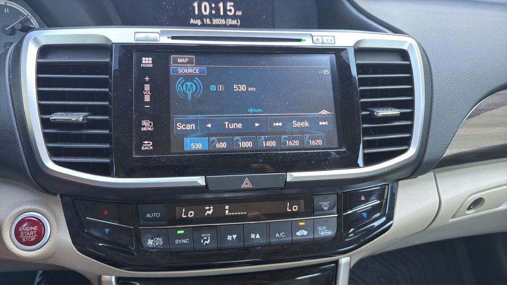 Used 2017 Honda Accord Touring image 17