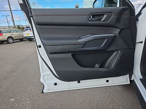 New 2026 Nissan Pathfinder Rock Creek w/ Rock Creek Premium Package AWD/4WD image 16