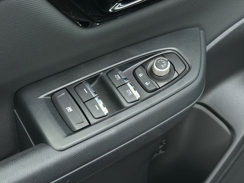 Used 2025 Subaru Forester Limited w/ Popular Package #1 image 46