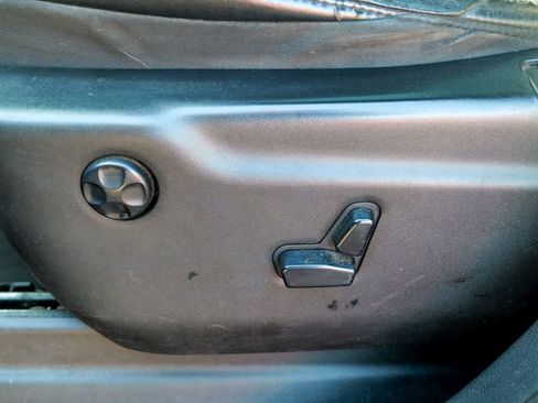 Used 2014 Jeep Grand Cherokee Limited w/ Luxury Group II image 23