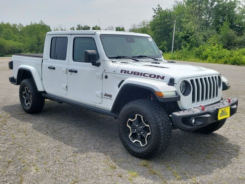 Used 2020 Jeep Gladiator Mojave AWD/4WD image 3