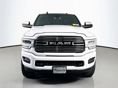 Used 2022 RAM 2500 Laramie AWD/4WD image 2