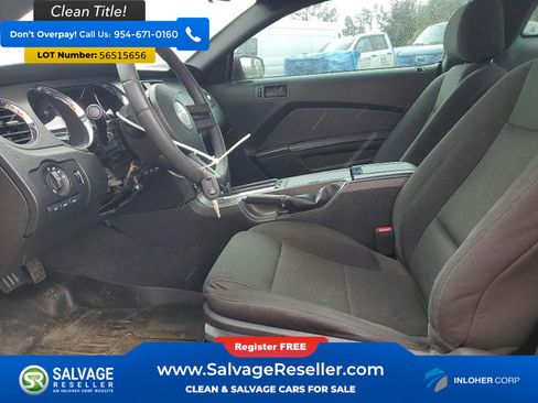 Used 2012 Ford Mustang GT RWD image 9