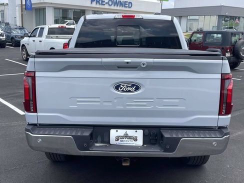 Used 2025 Ford F150 Lariat w/ Equipment Group 501A Mid AWD/4WD image 4