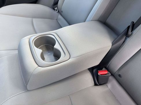 Used 2018 Honda Civic EX image 10