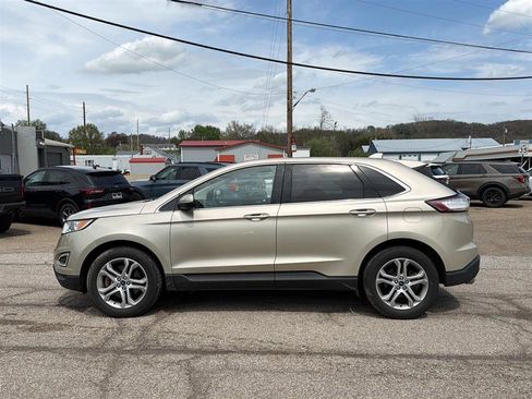 Used 2017 Ford Edge Titanium w/ Equipment Group 301A image 8