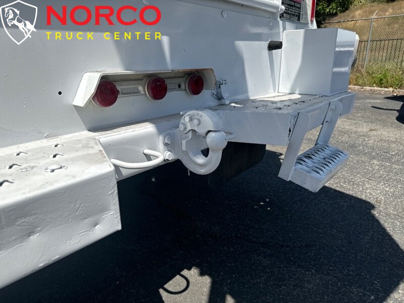 Used 2018 Ford F350 XL w/ Power Equipment Group AWD/4WD image 9