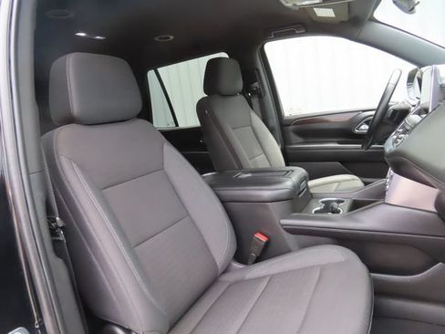 Used 2024 GMC Yukon SLE AWD/4WD image 25