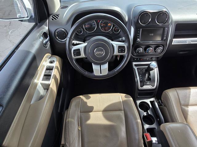 Used 2015 Jeep Compass High Altitude AWD/4WD image 15