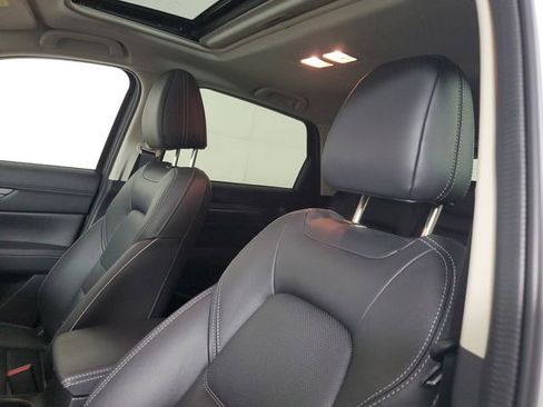 Used 2025 MAZDA CX-5 AWD 2.5 S w/ Premium Plus Pkg image 23