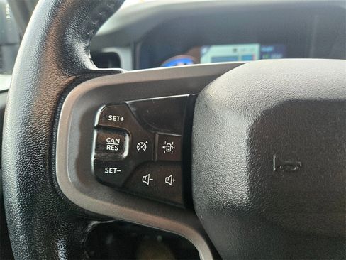 Used 2023 Ford Bronco Badlands image 16