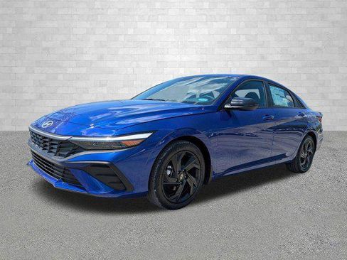 New 2026 Hyundai Elantra Sport FWD image 5