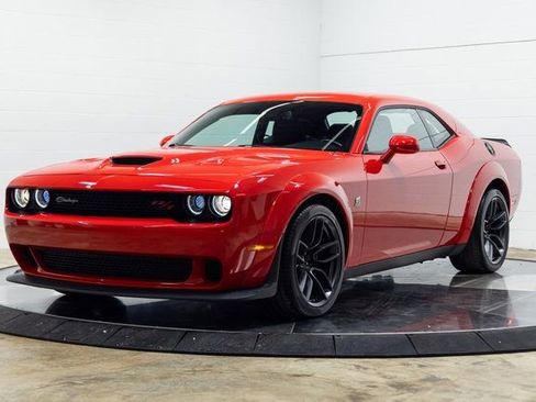 Used 2020 Dodge Challenger R/T Scat Pack image 6