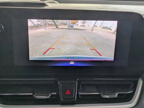 Used 2025 Chevrolet TrailBlazer LT image 14