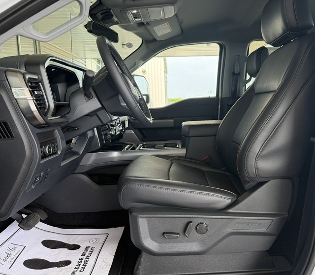 New 2026 Ford F350 Lariat w/ Camper Package RWD image 5