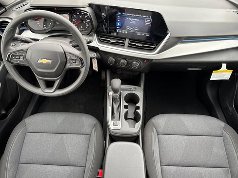 New 2026 Chevrolet Trax LS w/ LS Convenience Package image 12