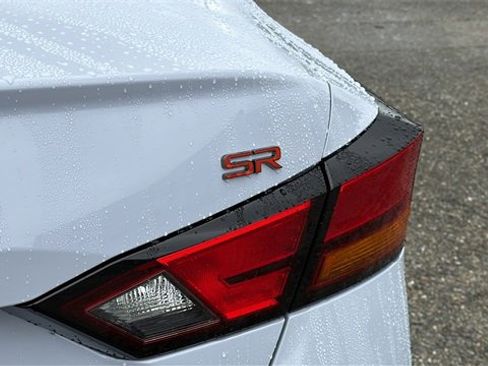New 2025 Nissan Altima 2.5 SR w/ SR Premium Package image 11
