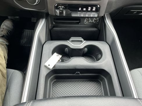 Used 2021 RAM 1500 Big Horn image 19