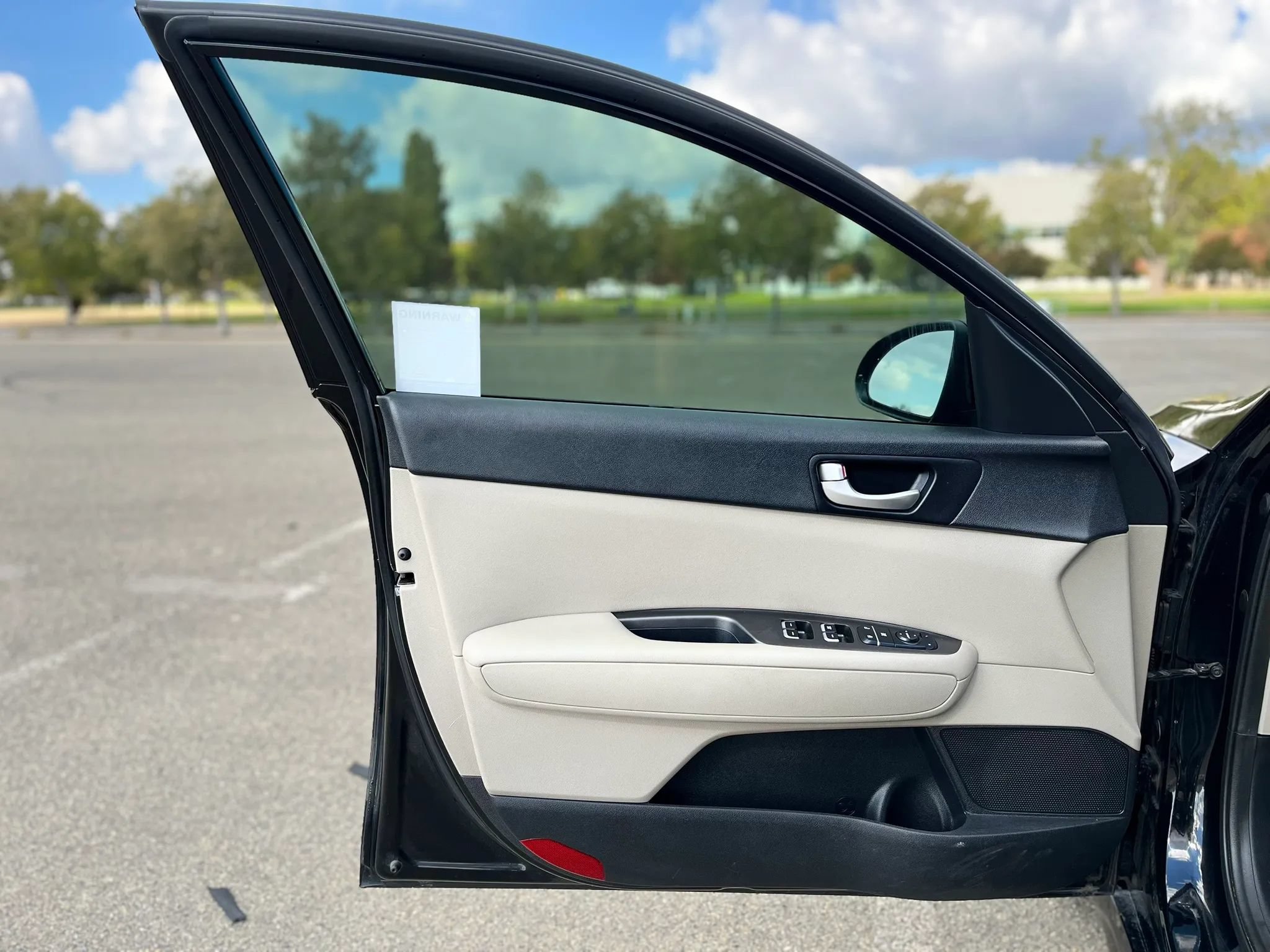 Used 2016 Kia Optima LX FWD image 9