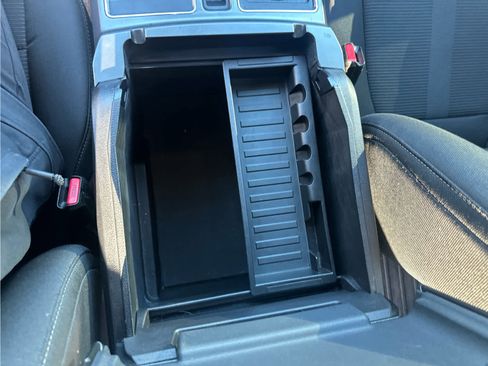 Used 2016 Ford F150 XLT w/ Equipment Group 302A Luxury image 31