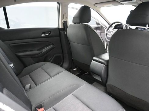 Certified 2022 Nissan Altima 2.5 S FWD image 21