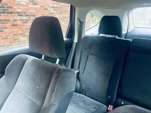 Used 2012 Honda CR-V LX image 23