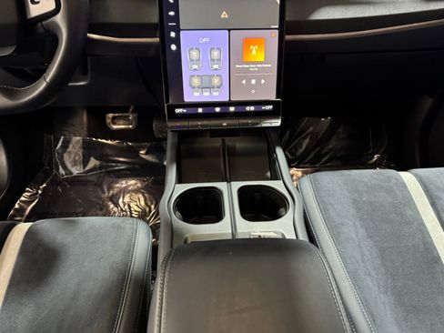 Used 2023 Fisker Ocean One image 18