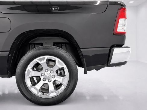 Used 2021 RAM 1500 Big Horn AWD/4WD image 9