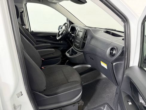 Used 2020 Mercedes-Benz Metris image 34